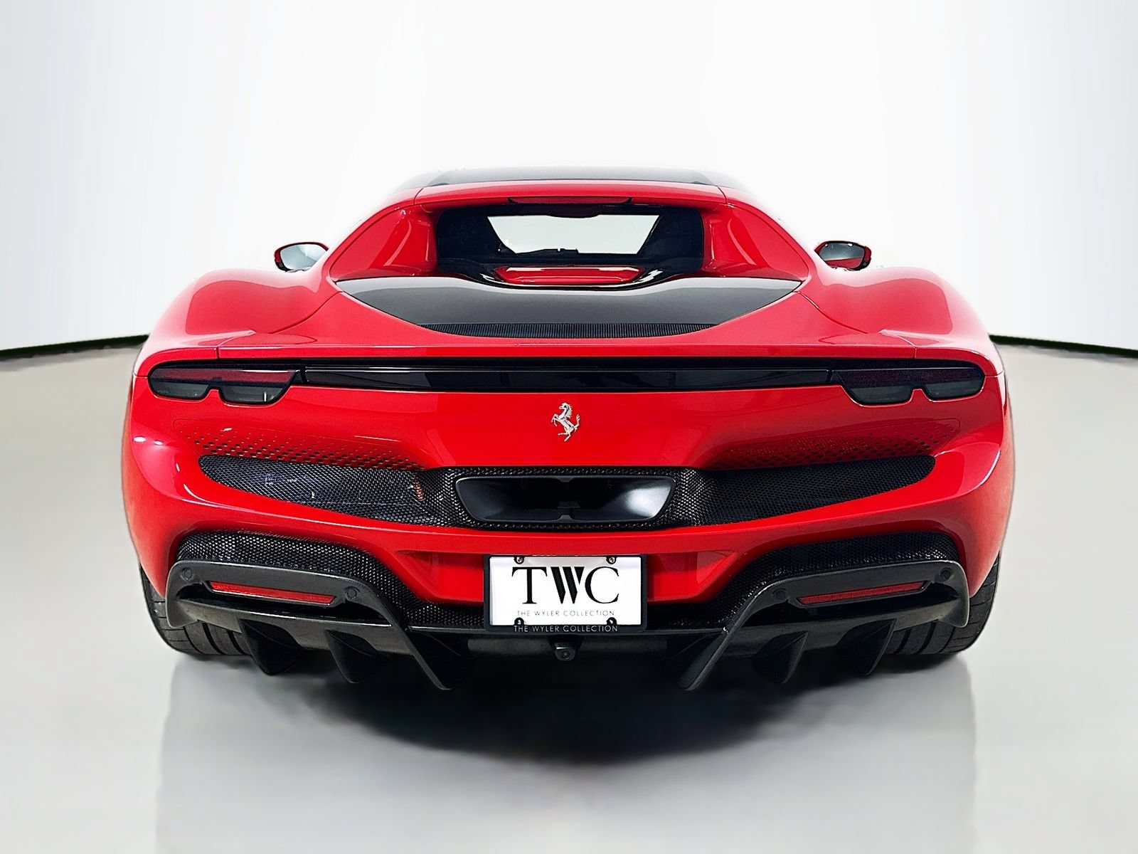 Used 2025 Ferrari 296 GTB RWD image 6