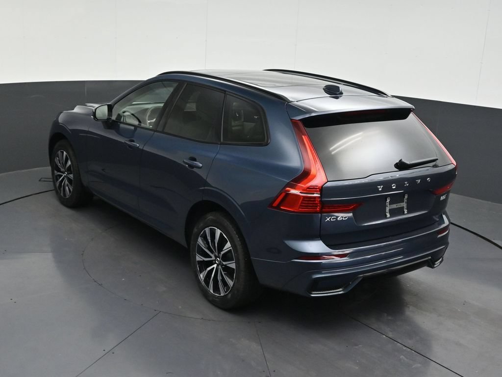 Certified 2024 Volvo XC60 B5 Core AWD/4WD image 20