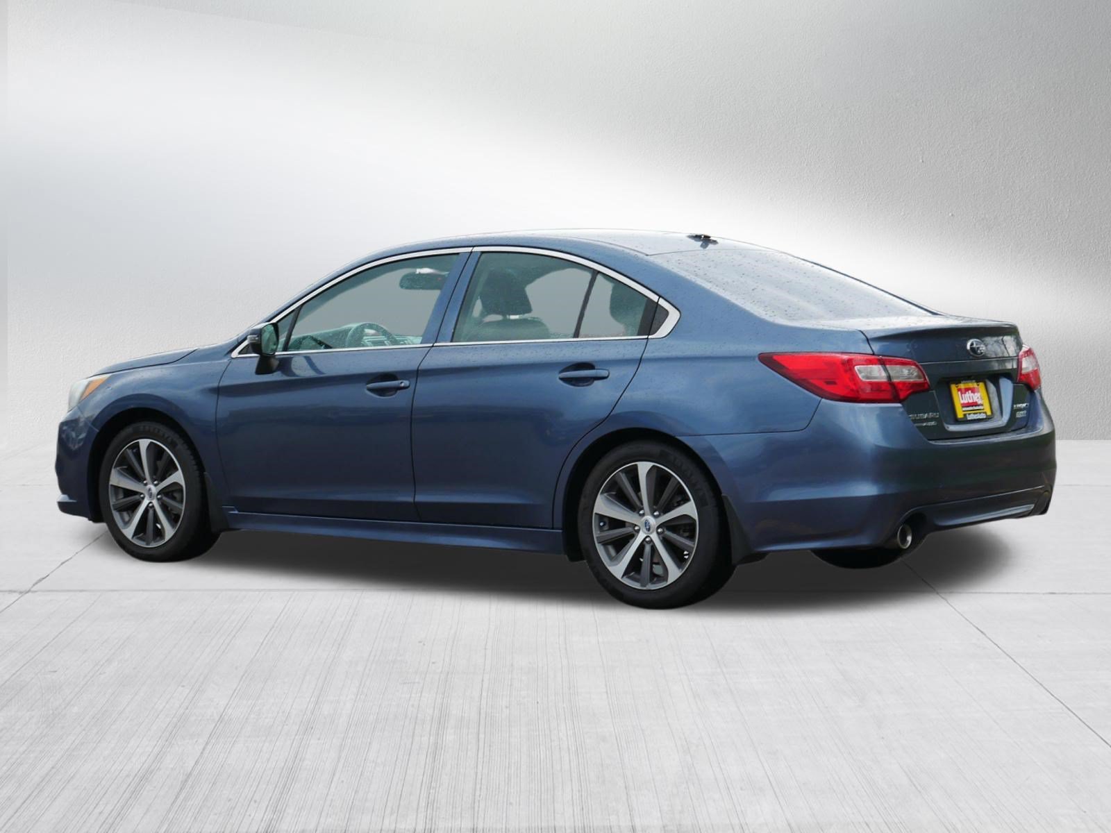 Used 2016 Subaru Legacy 2.5i Limited AWD/4WD image 5