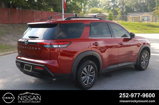 Certified 2026 Nissan Pathfinder SV FWD image 7