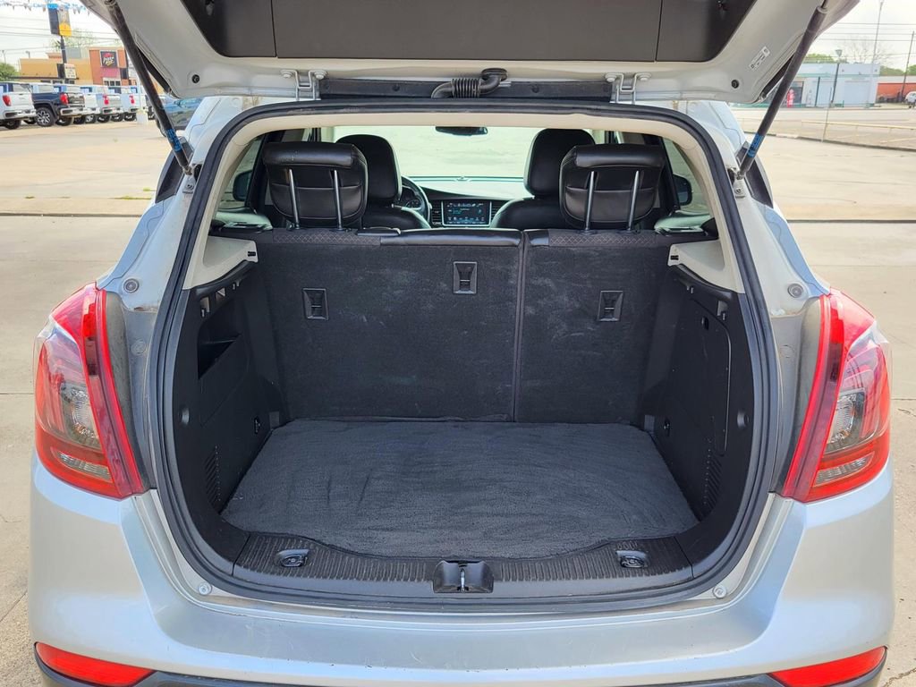 Used 2018 Buick Encore Preferred image 12