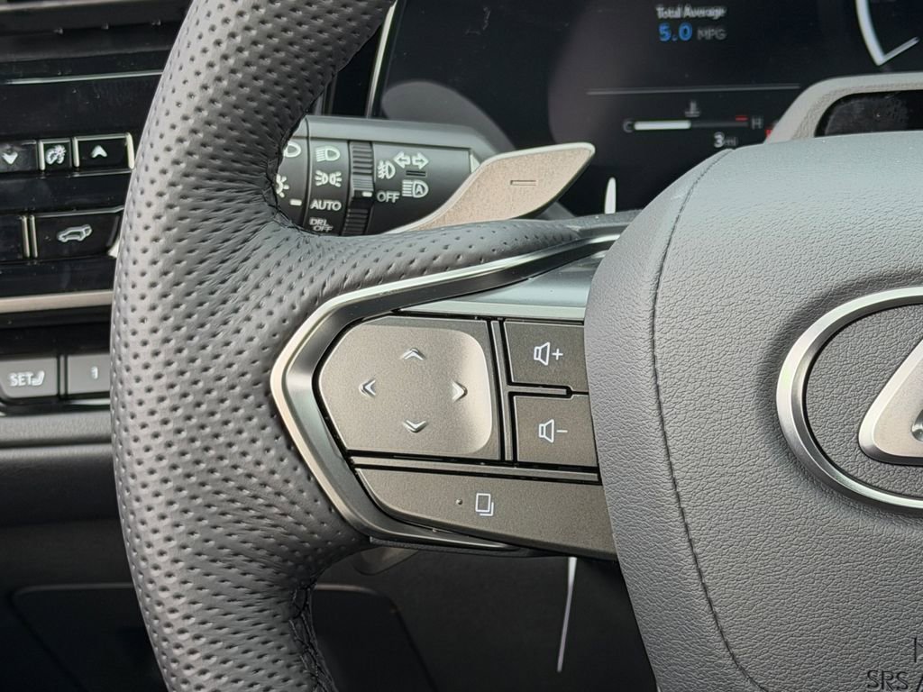 New 2026 Lexus TX 500h AWD image 17