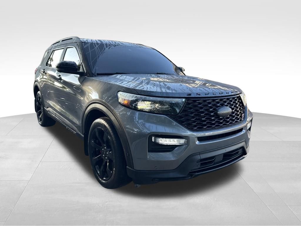 Used 2021 Ford Explorer ST w/ Equipment Group 401A AWD/4WD image 2
