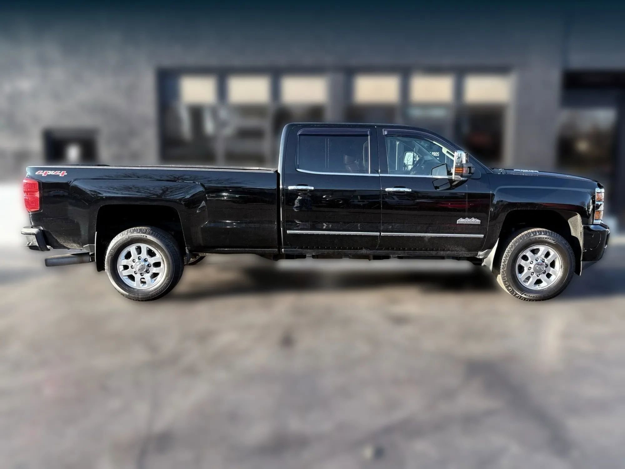 Used 2015 Chevrolet Silverado 3500 High Country w/ Duramax Plus Package image 6