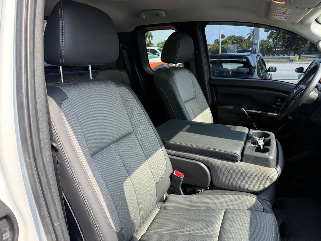 Used 2021 Nissan Titan S w/ S Utility Package image 14