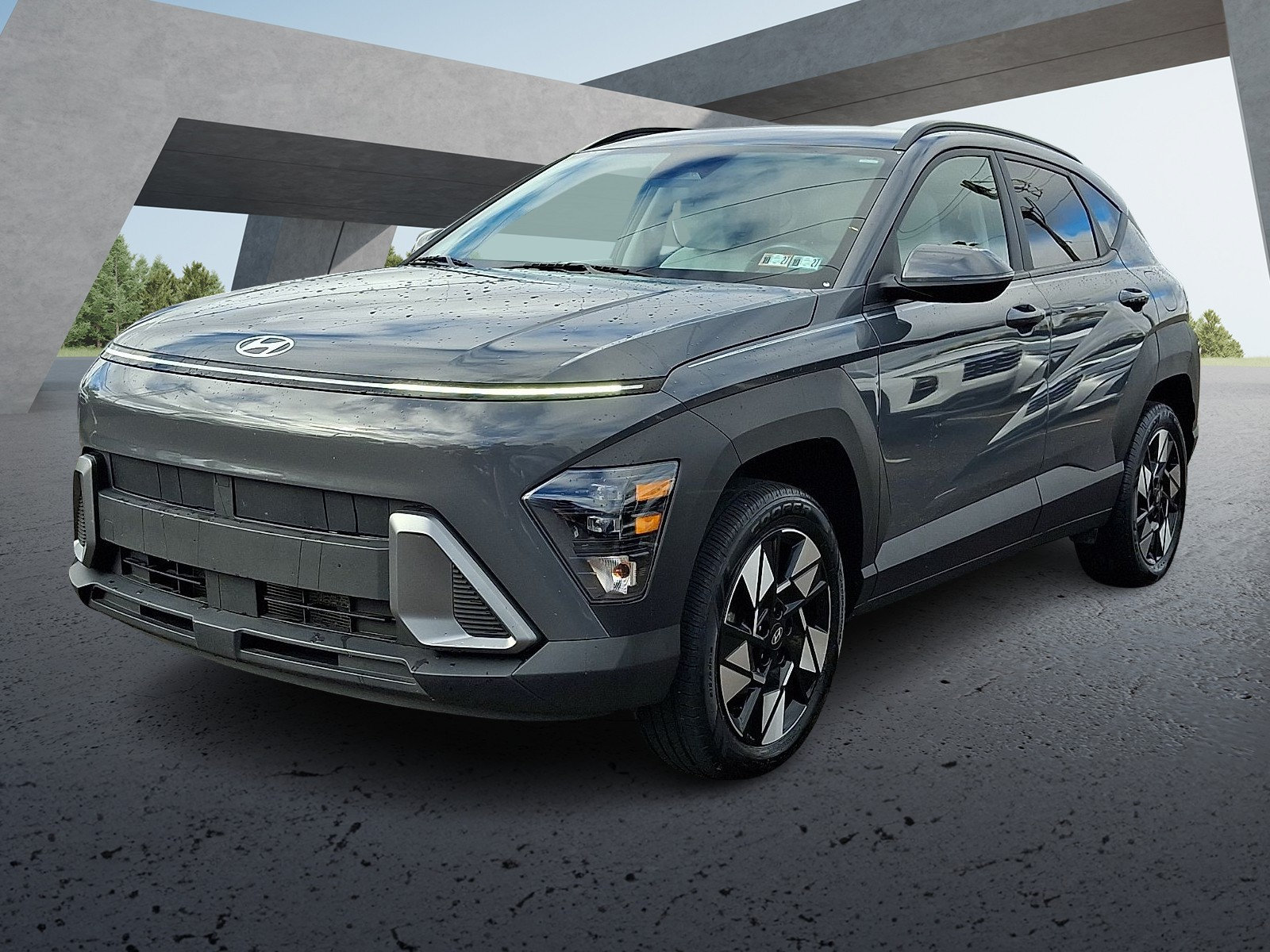 Used 2025 Hyundai Kona SEL AWD/4WD image 3