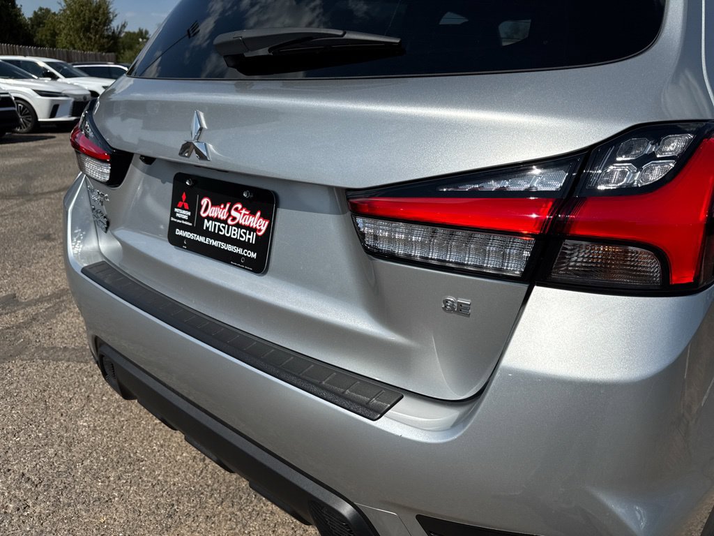 New 2027 Mitsubishi Outlander Sport SE FWD image 38