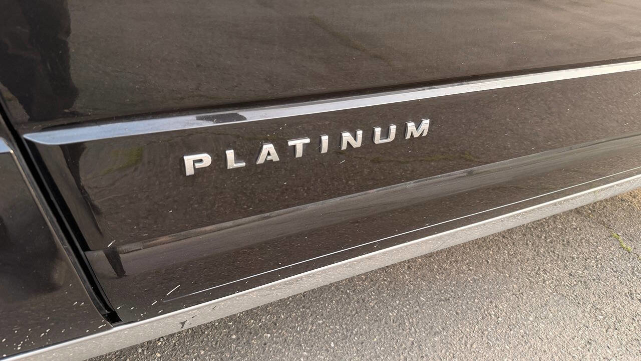 Used 2015 Ford Expedition Platinum image 54