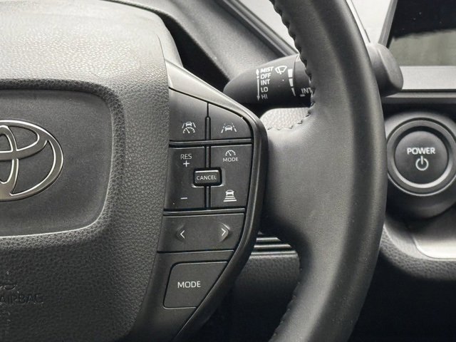 Used 2024 Toyota Prius LE image 30