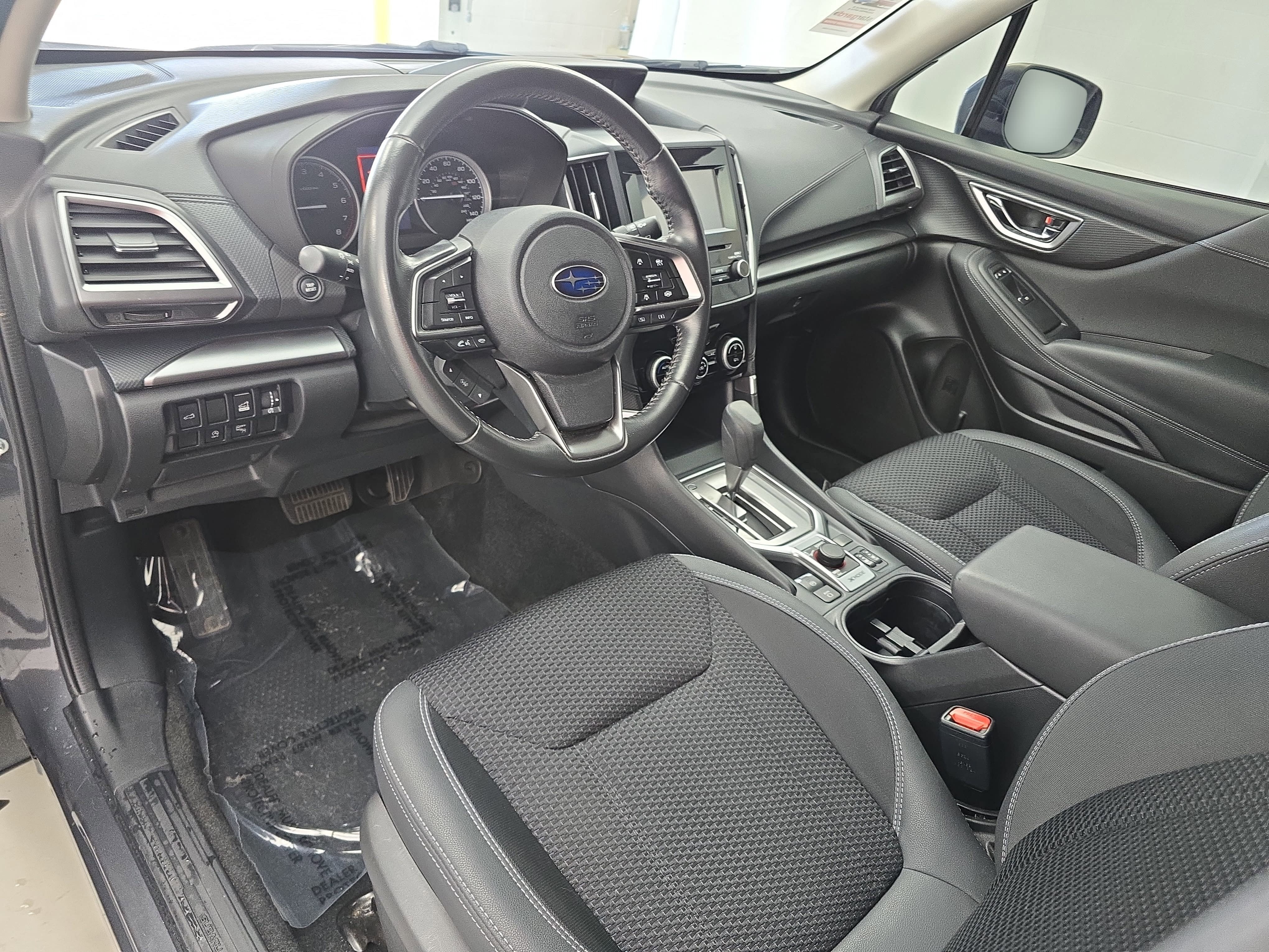 Used 2020 Subaru Forester Premium image 16