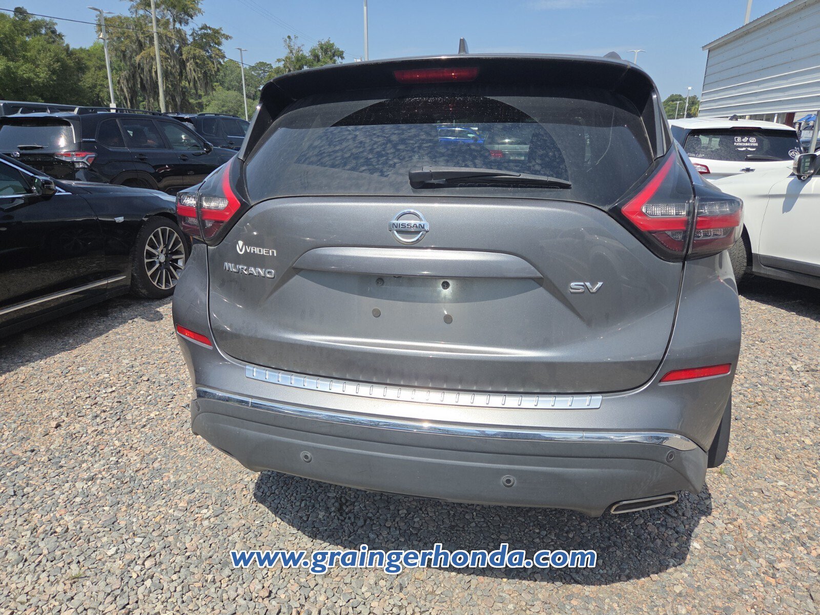 Used 2022 Nissan Murano SV w/ Cargo Package FWD image 6