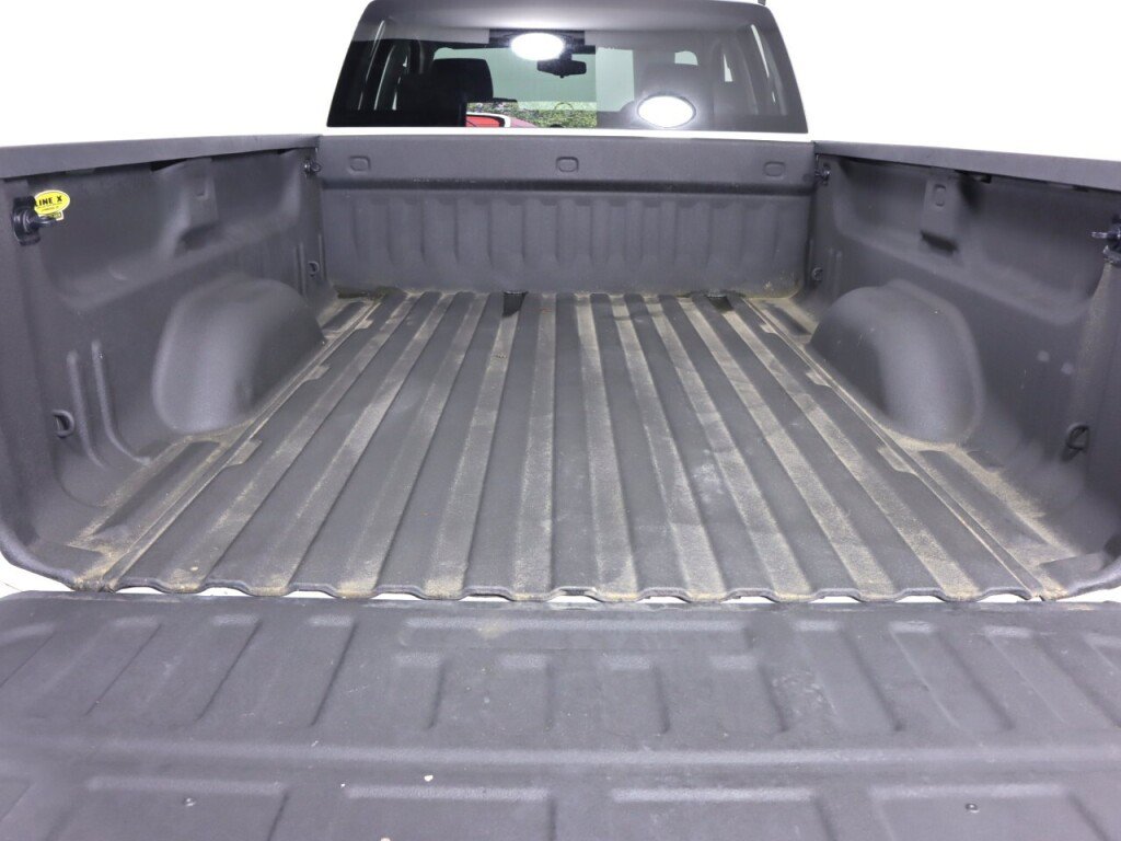 Used 2017 GMC Sierra 1500 SLE AWD/4WD image 28