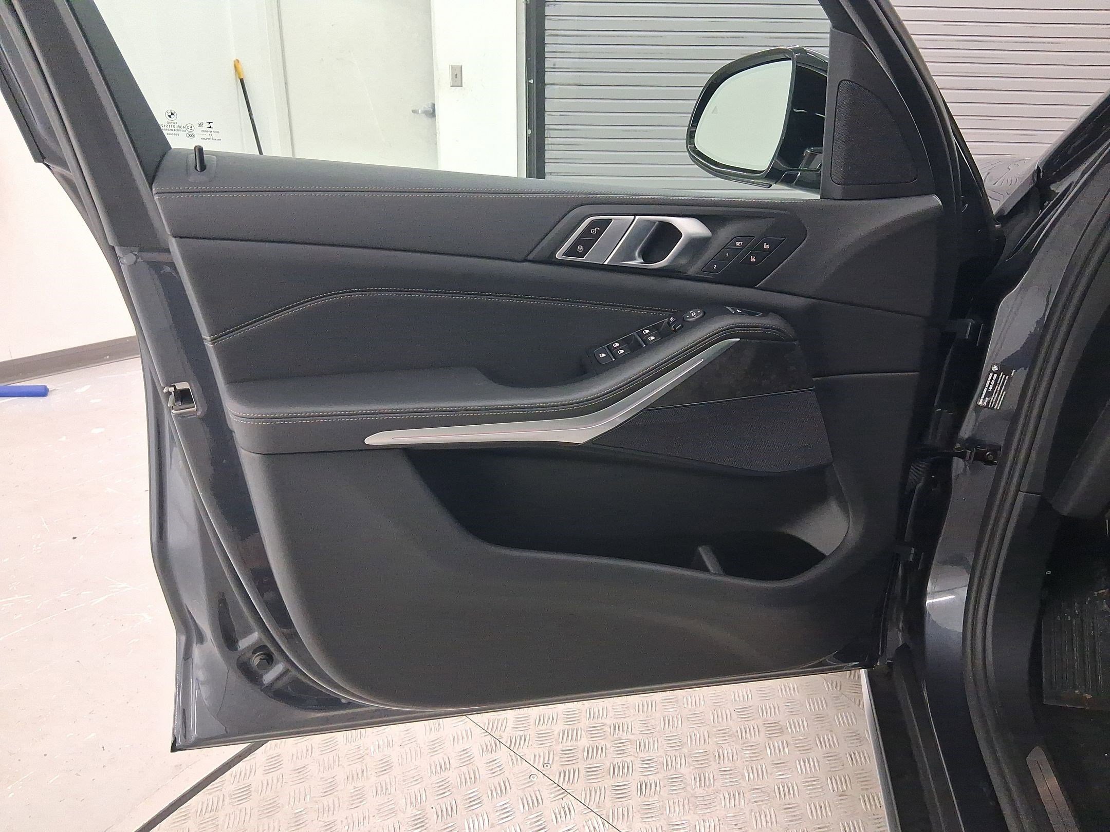 Certified 2022 BMW X5 xDrive40i w/ Luxury Seating Package image 20