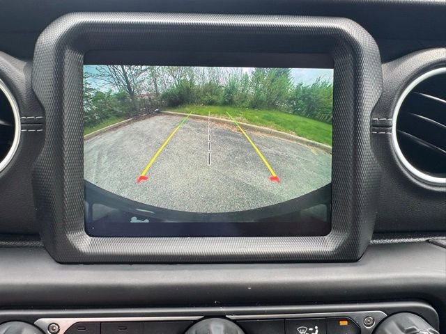 Used 2021 Jeep Wrangler Unlimited Sahara w/ Dual Top Group image 34