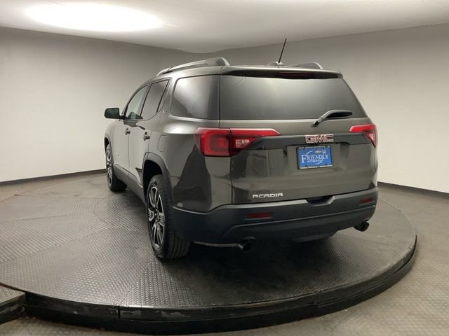 Certified 2019 GMC Acadia SLT w/ Black Edition image 5