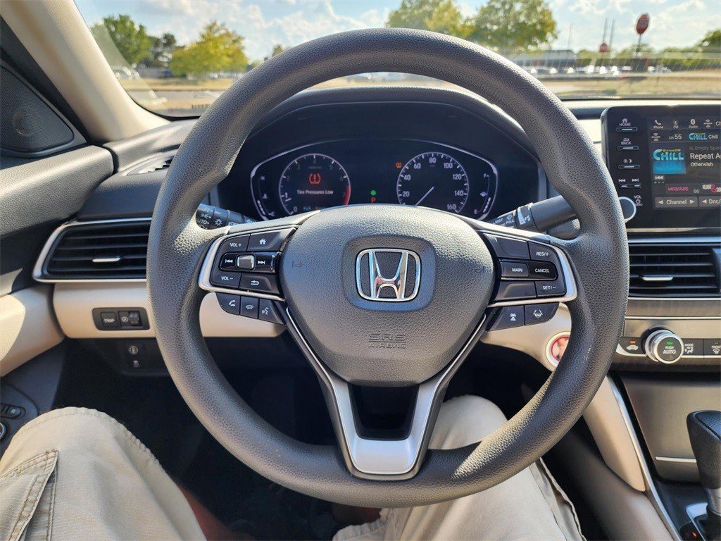 Used 2019 Honda Accord EX image 24