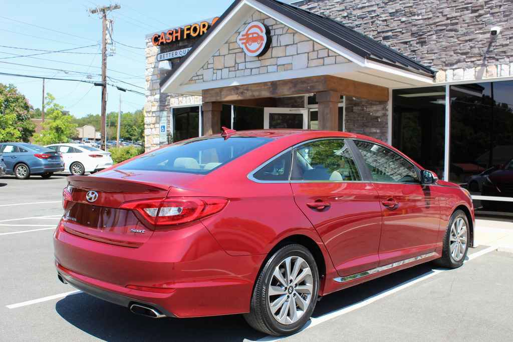 Used 2015 Hyundai Sonata Sport image 5