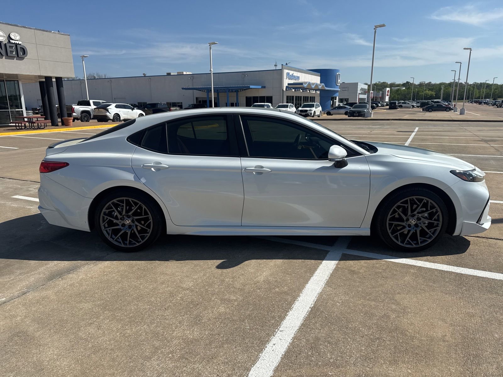 Used 2026 Toyota Camry XSE w/ Premium Package image 8