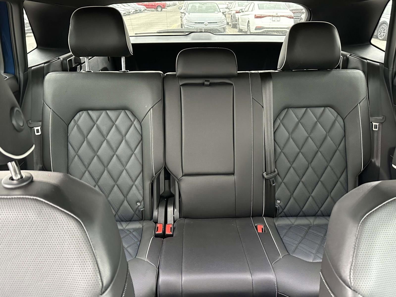 Certified 2025 Volkswagen Atlas Cross Sport SEL Premium R-Line image 14