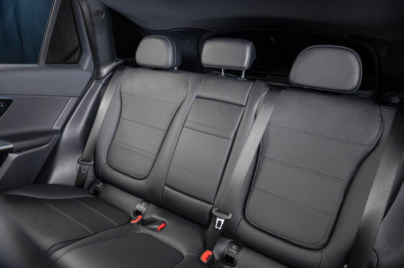 Certified 2026 Mercedes-Benz GLC 300 4MATIC image 15