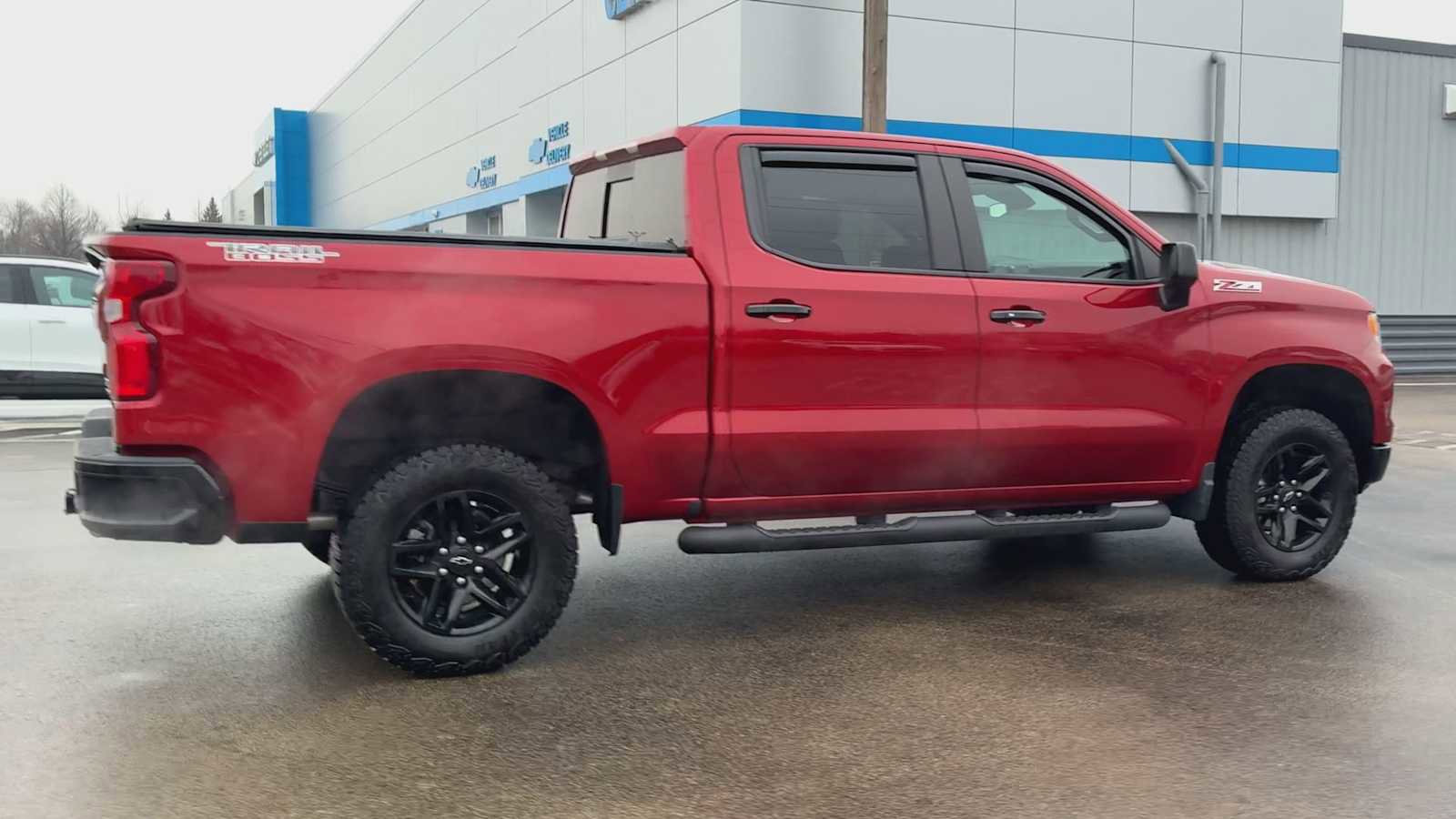 Certified 2024 Chevrolet Silverado 1500 LT Trail Boss w/ Convenience Package II image 2