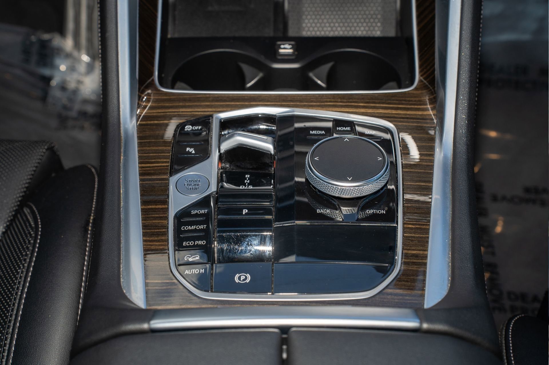 Used 2024 BMW X6 xDrive40i w/ Premium Package image 25