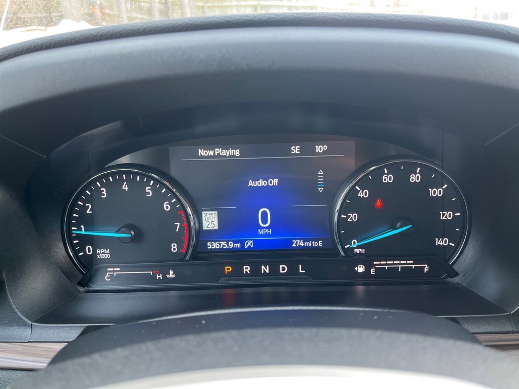 Used 2022 Ford Explorer Limited w/ Equipment Group 301A image 16