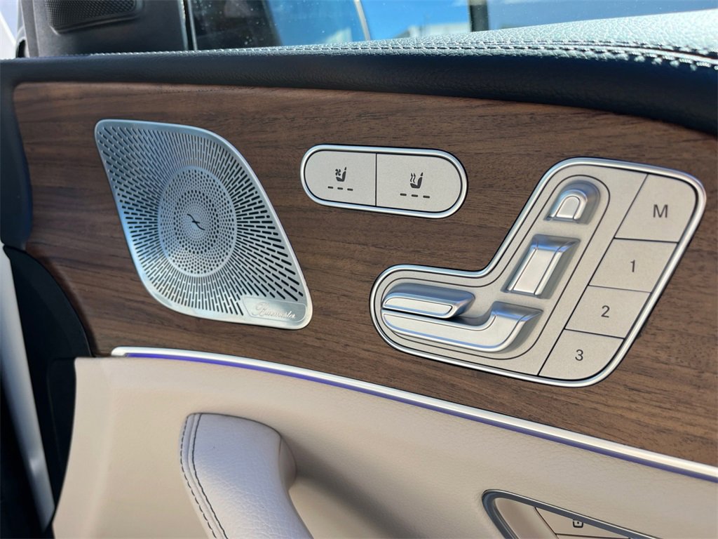 Certified 2025 Mercedes-Benz GLE 450e 4MATIC image 16