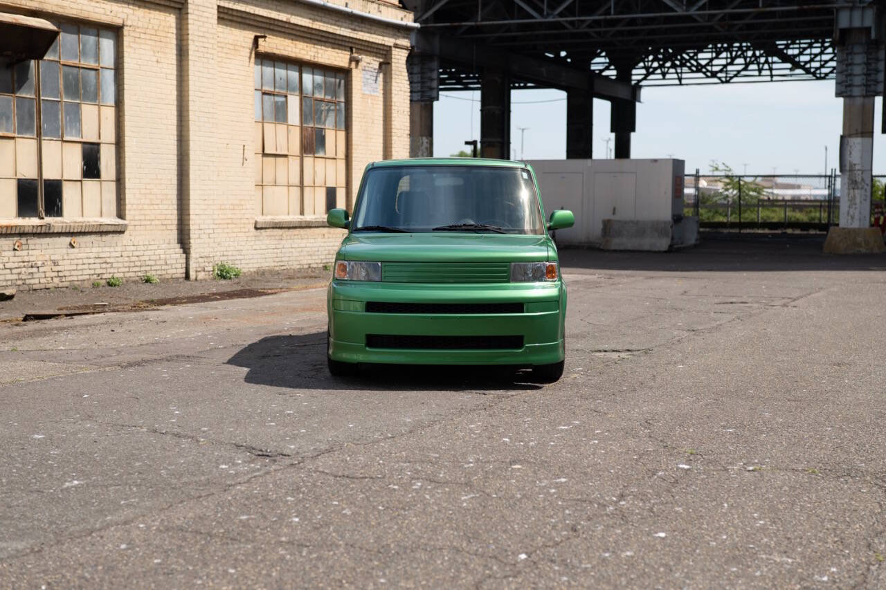 Used 2006 Scion xB FWD image 28