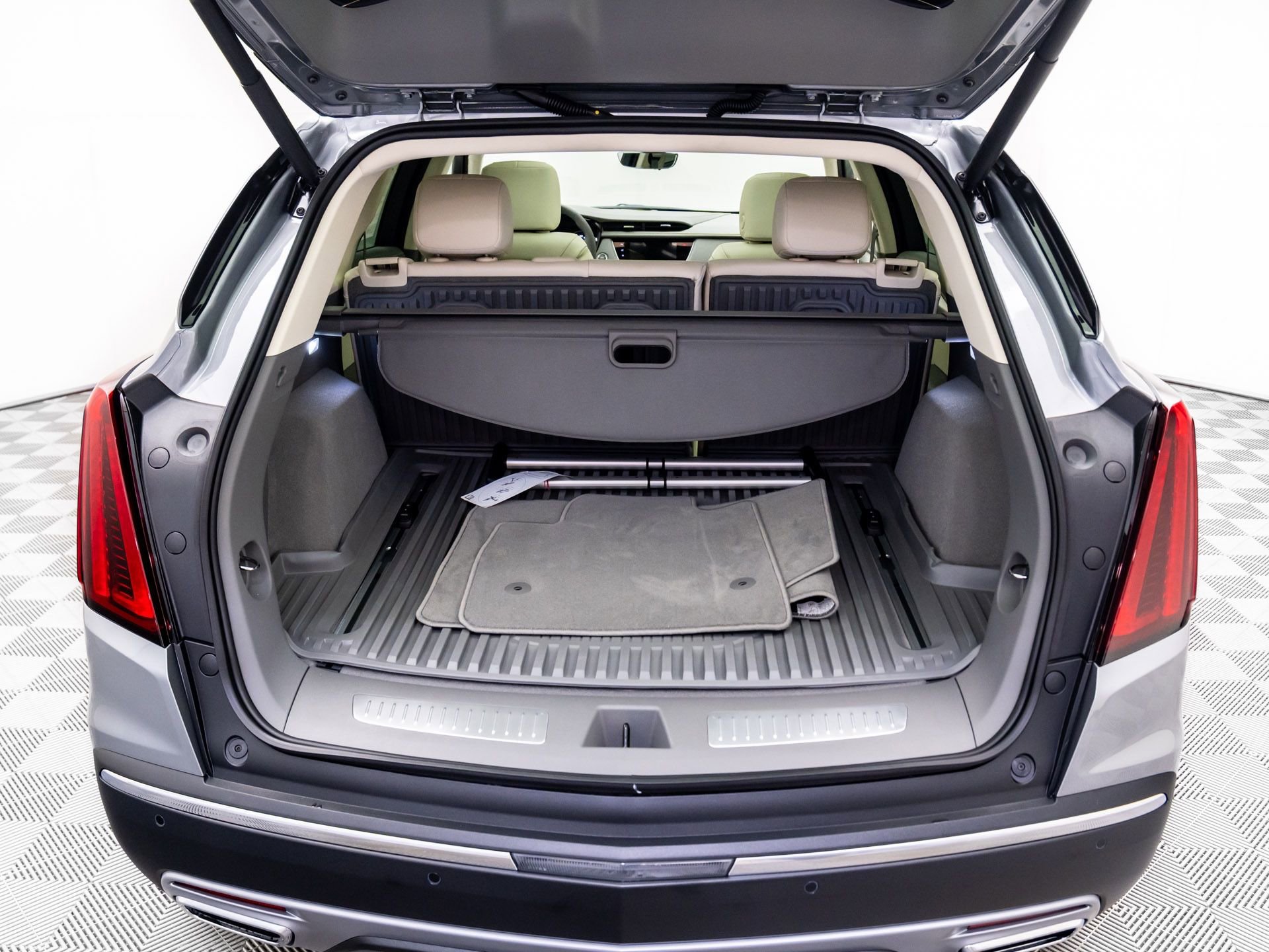 New 2026 Cadillac XT5 Premium Luxury w/ Driver Assist Package image 31