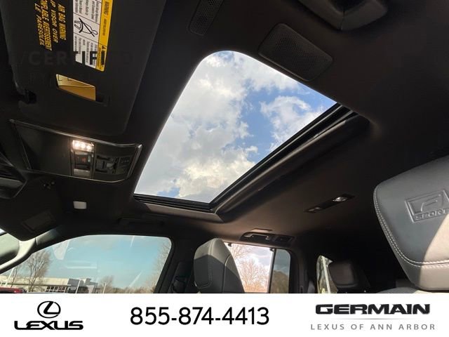 Used 2025 Lexus LX 700h F Sport image 21