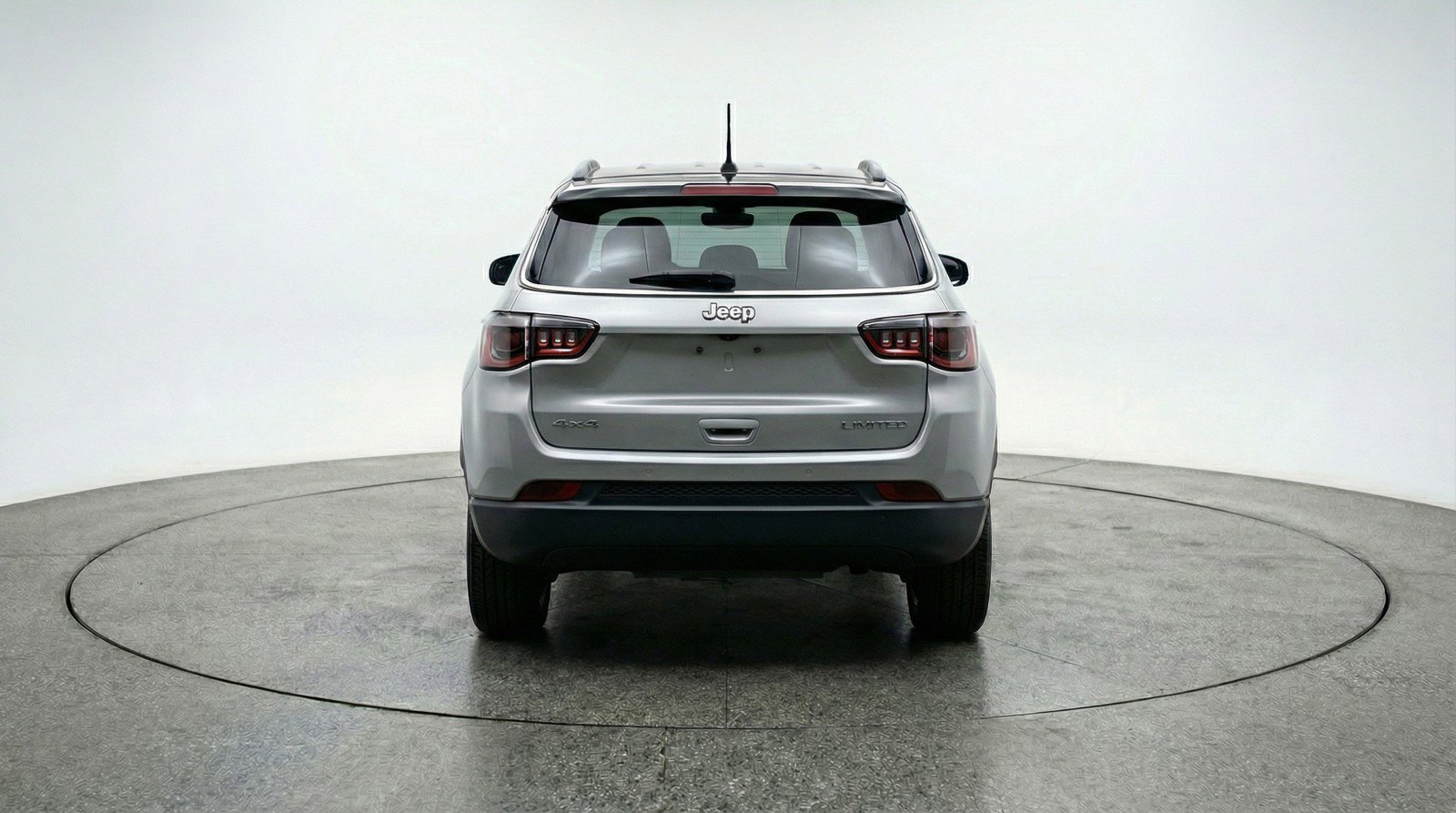 Used 2025 Jeep Compass Limited image 7