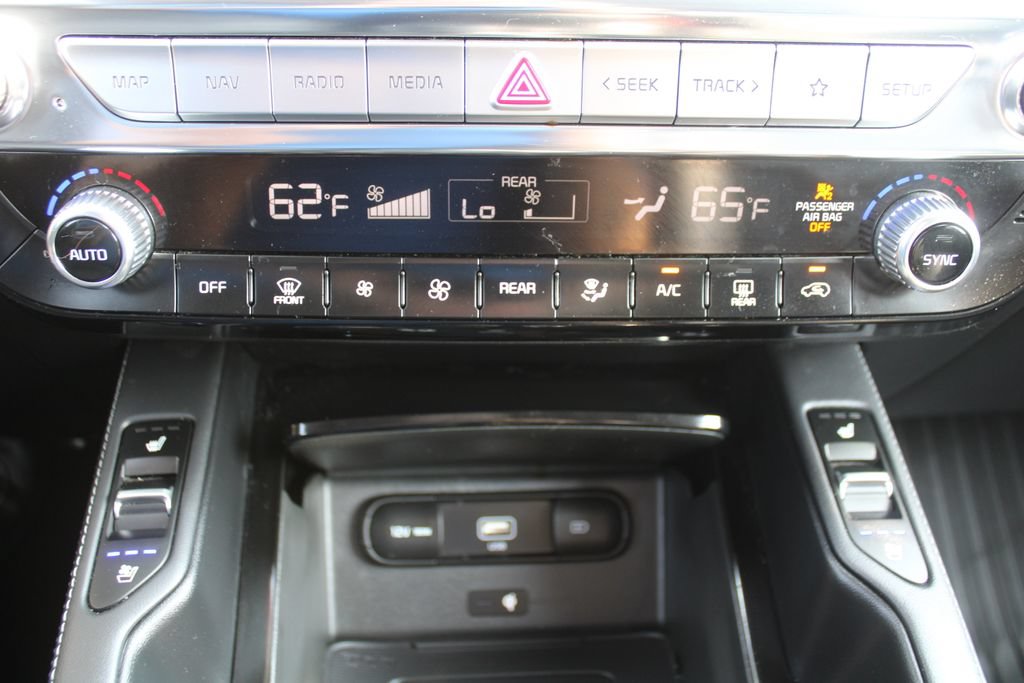 Certified 2022 Kia Telluride SX w/ SX Prestige Package AWD/4WD image 50