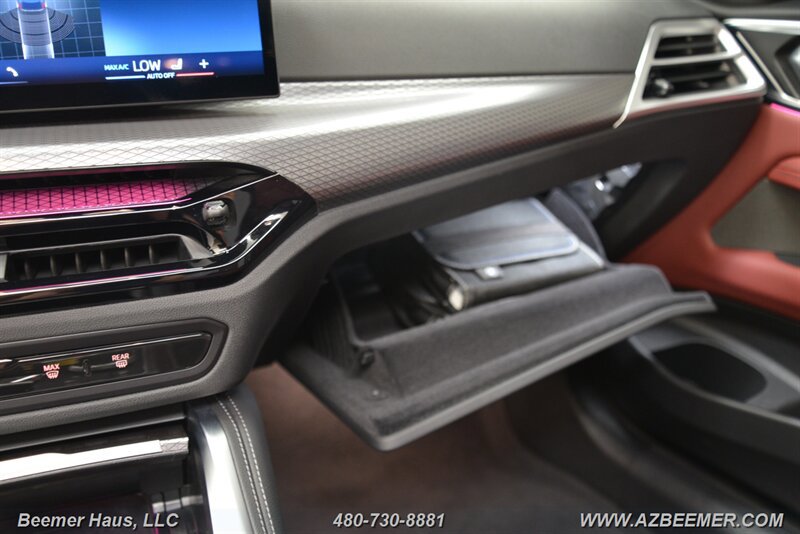 Used 2025 BMW 430i Coupe w/ M Sport Package RWD image 31