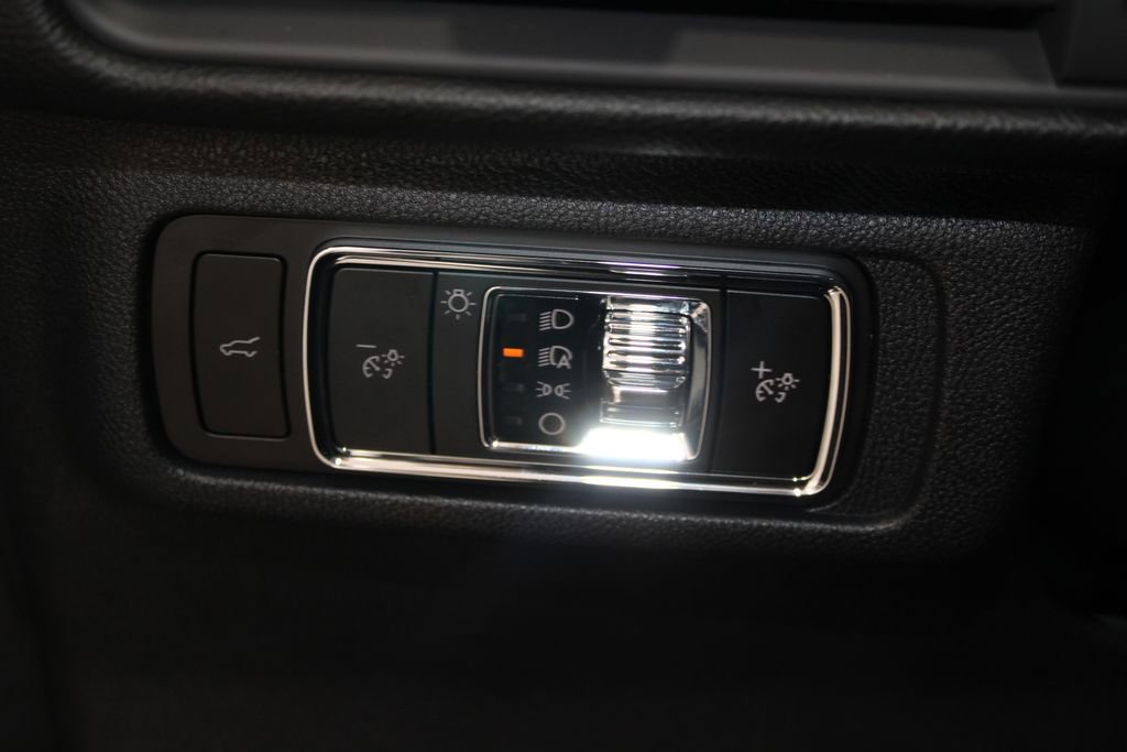 New 2026 Lincoln Corsair Reserve image 41