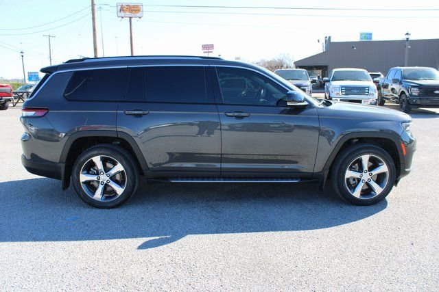 Used 2021 Jeep Grand Cherokee L Limited w/ MOPAR Finishing Package image 4