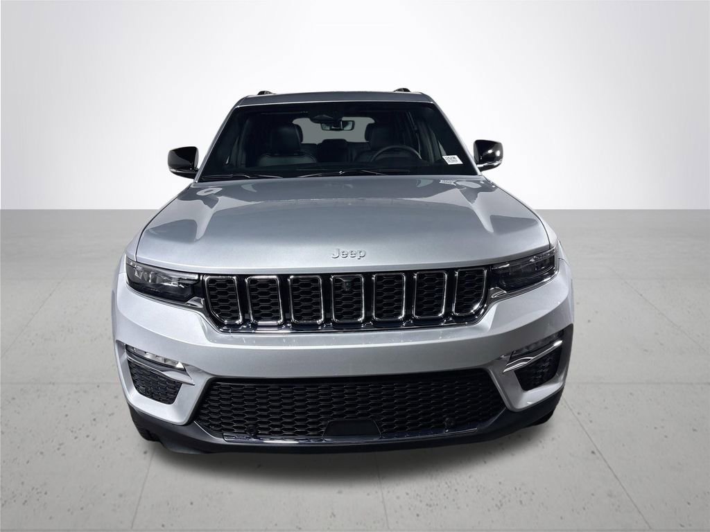 New 2025 Jeep Grand Cherokee Limited image 4