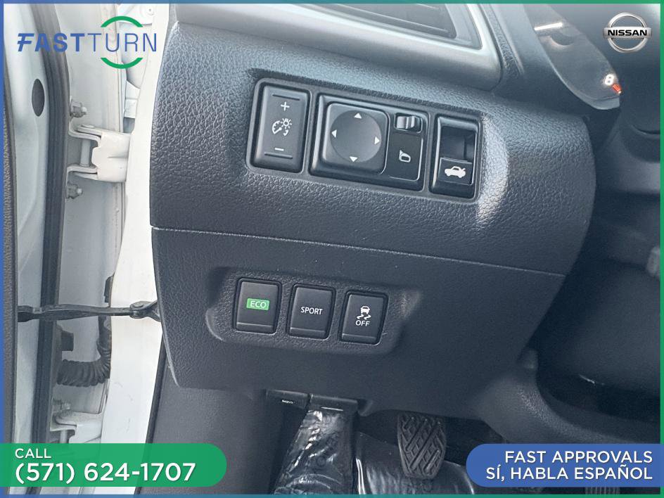 Used 2017 Nissan Sentra S image 19