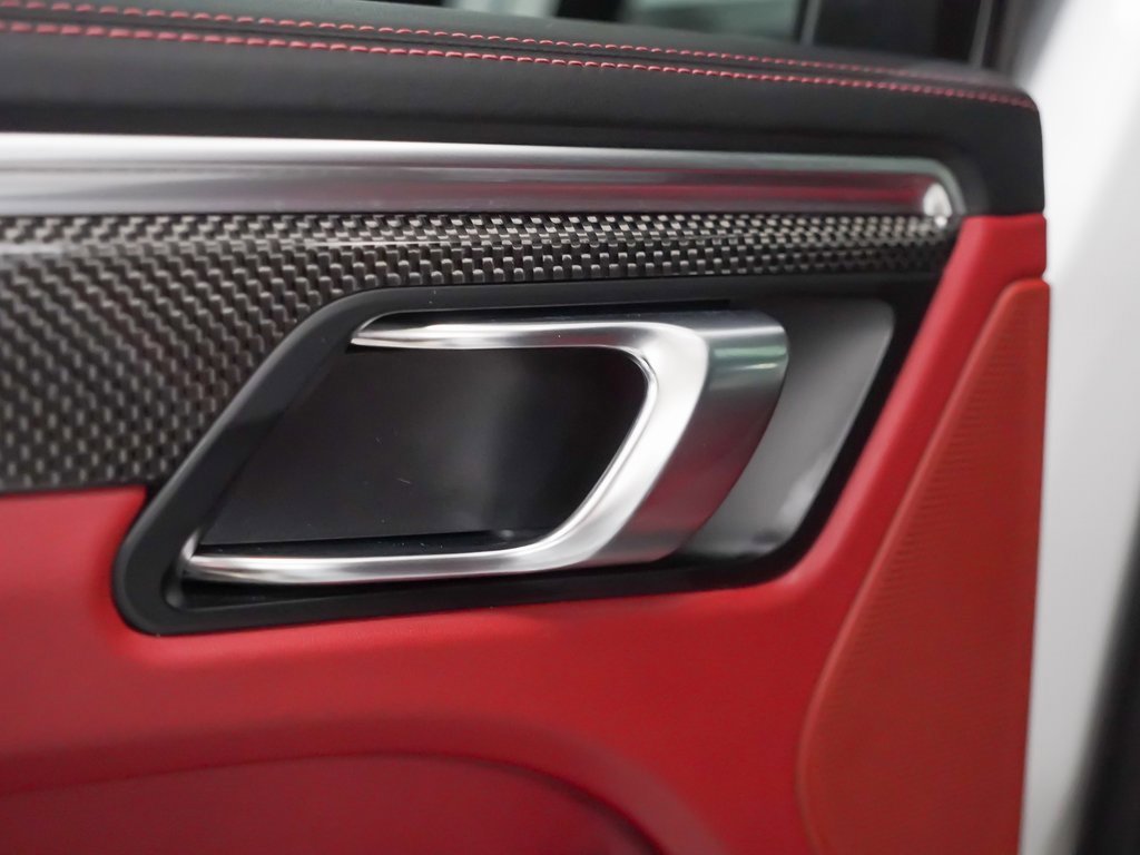 Used 2022 Porsche Macan GTS image 15