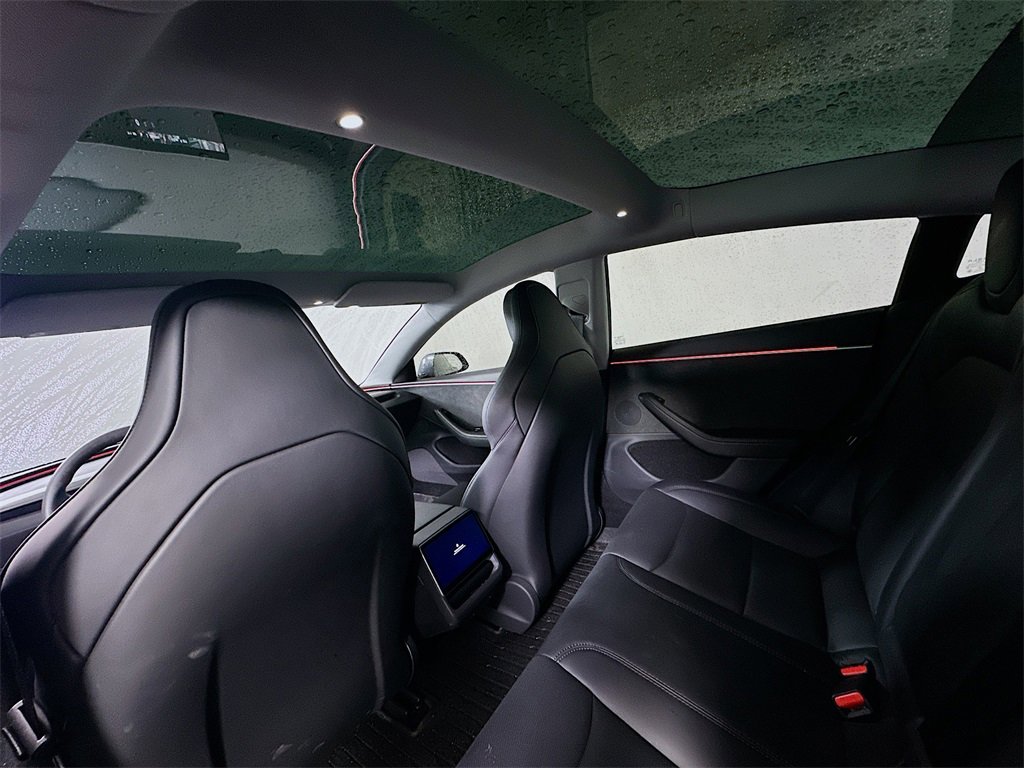 Used 2025 Tesla Model 3 Performance image 13