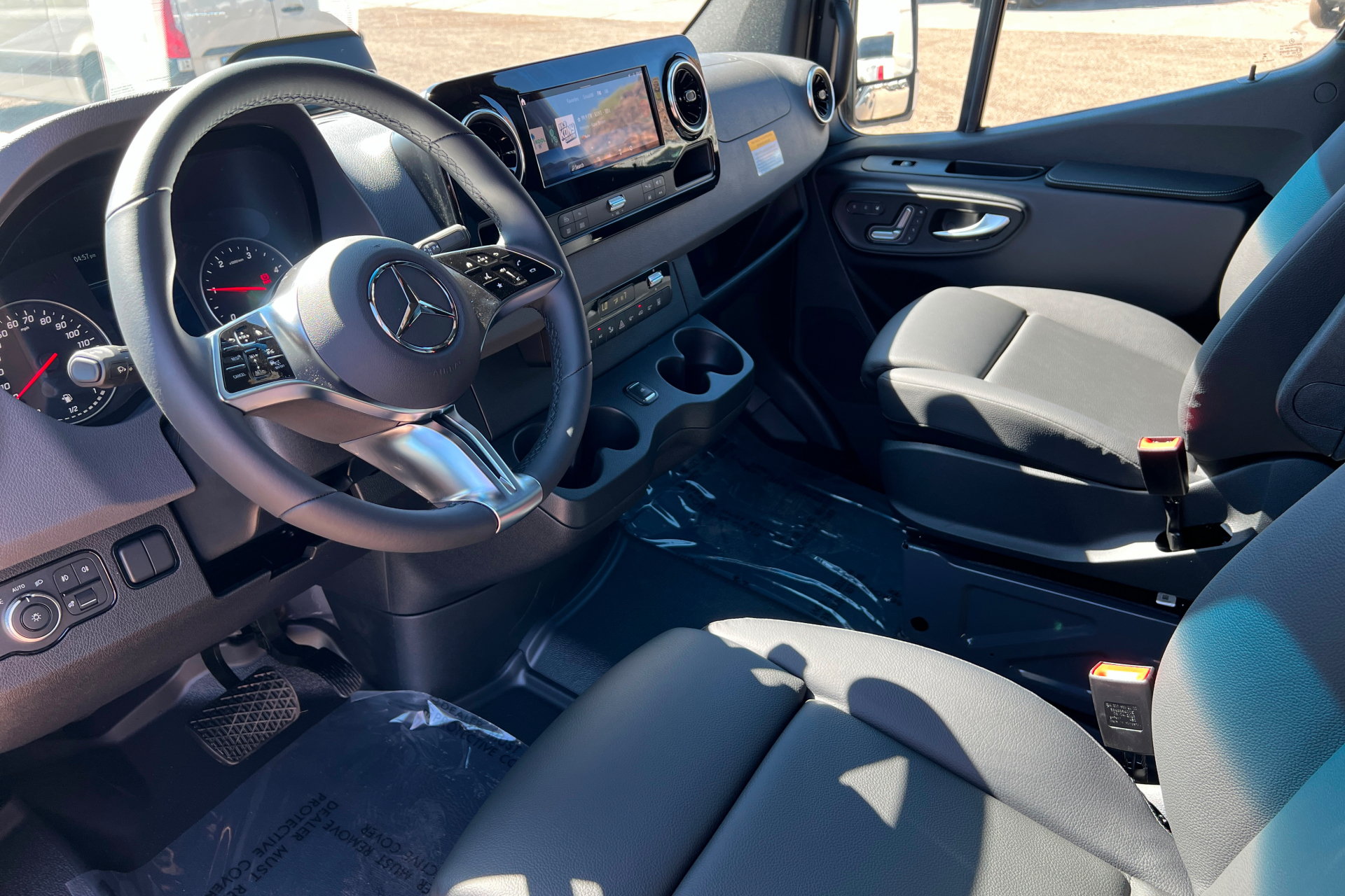 New 2026 Mercedes-Benz Sprinter 2500 image 15