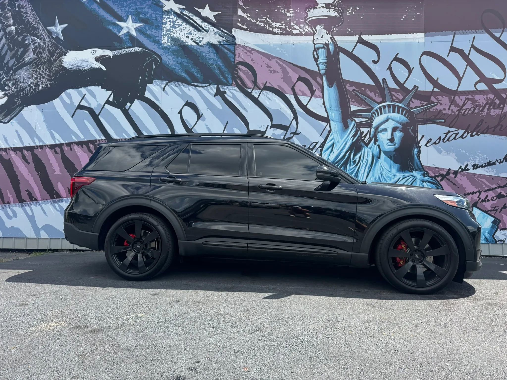 Used 2021 Ford Explorer ST w/ Equipment Group 401A AWD/4WD image 1