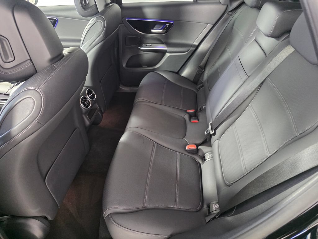 Certified 2025 Mercedes-Benz GLC 300 image 13