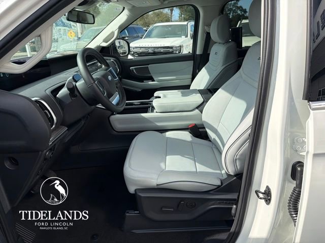 New 2026 Ford Expedition Platinum w/ Platinum Ultimate Package image 10