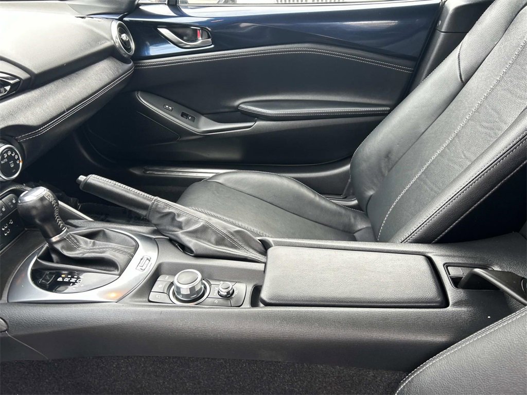 Used 2022 MAZDA MX-5 Miata RF Grand Touring image 19