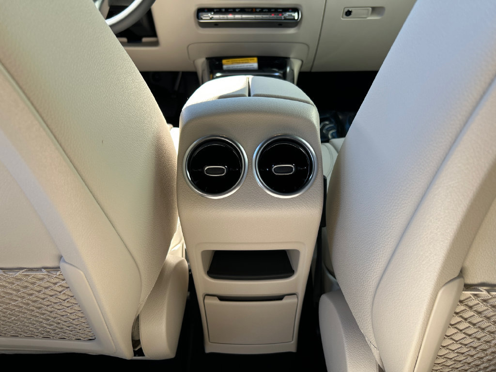 New 2026 Mercedes-Benz GLA 250 4MATIC image 25