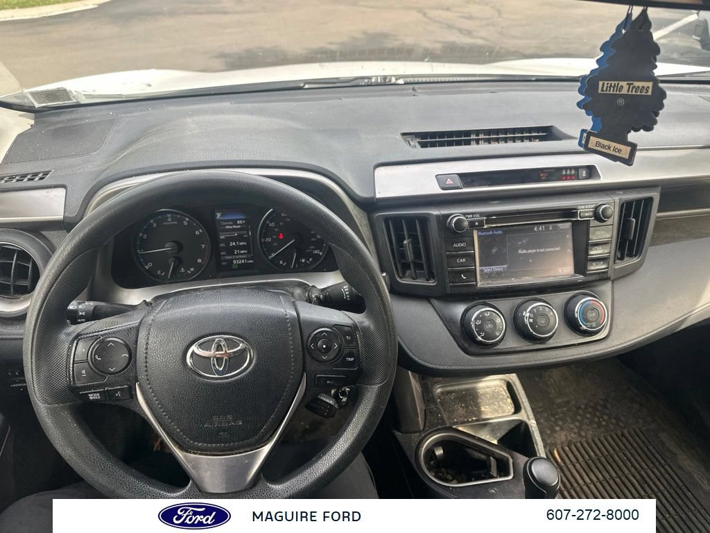 Used 2017 Toyota RAV4 LE w/ All Weather Liner Package AWD/4WD image 17