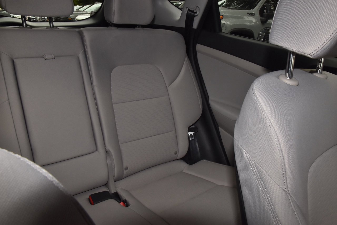 Used 2019 Hyundai Tucson Sport FWD image 21