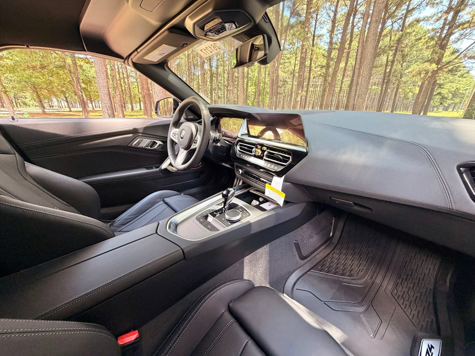New 2026 BMW Z4 sDrive30i w/ Premium Package RWD image 12