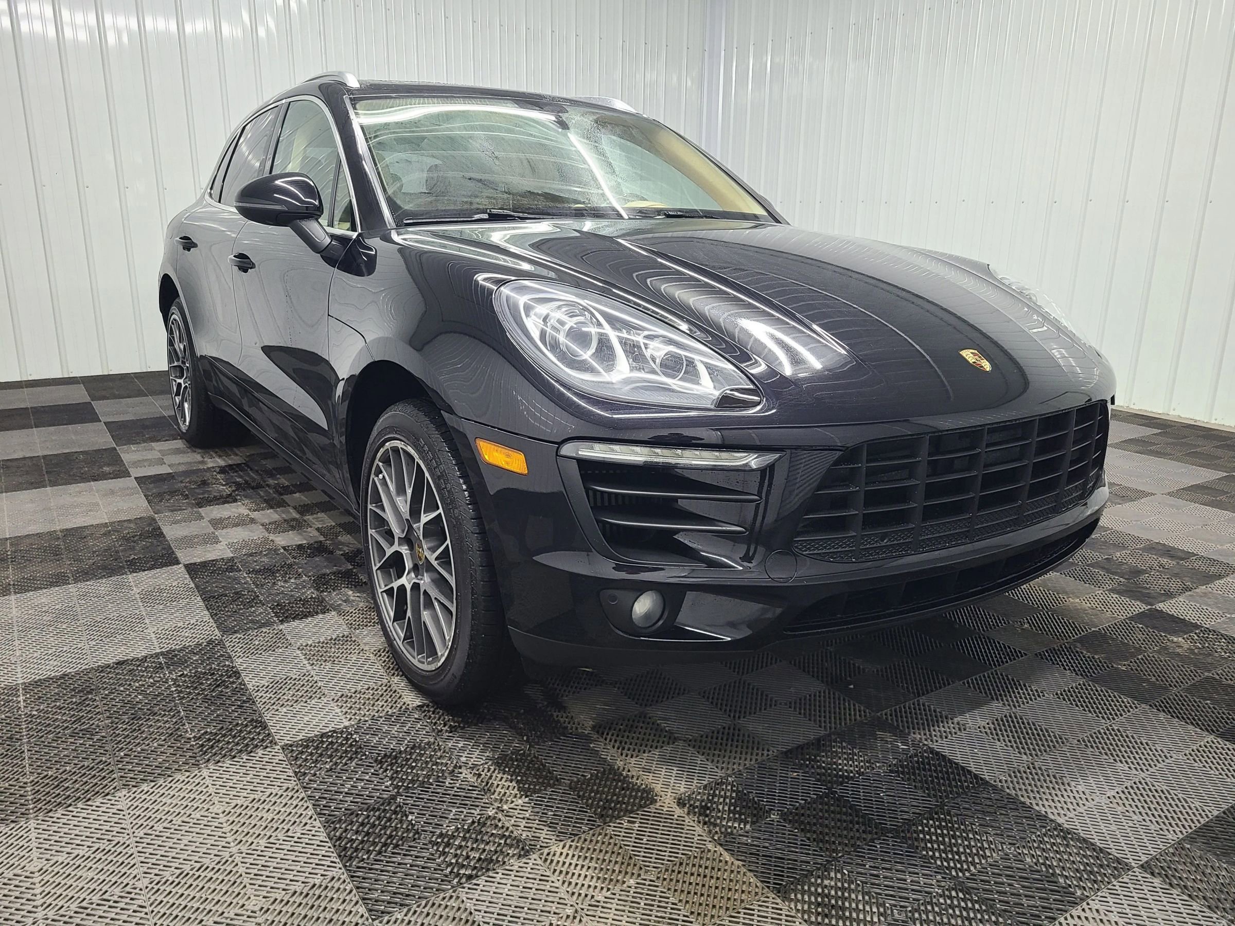 Used 2015 Porsche Macan S AWD/4WD image 14